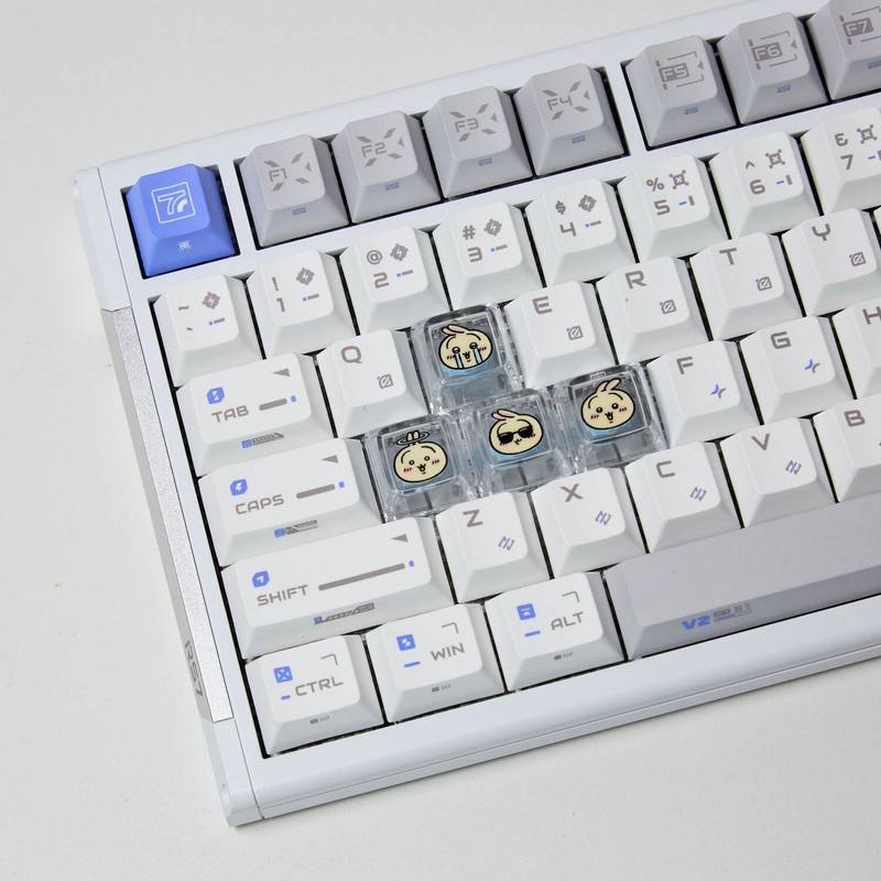 Chiikawa 4 Pcs Handmade Transp - Gaming Keyboard Nearby ulasan dan harga